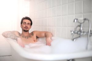 Cậu nhỏ cần được vệ sinh thường xuyên